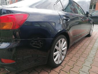 Prodám Lexus IS 250 automat. - 2