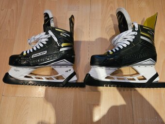 Bauer Supreme s35- velikost. 9D - 2