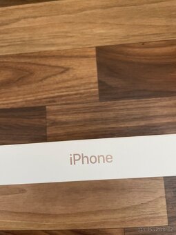 Nový iPhone 16 Pro 128GB - zlatá barva - 2