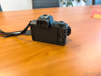 Canon EOS M50 Mark II - 2