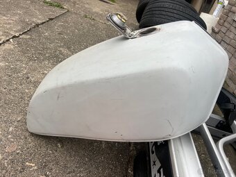 Kawasaki z1100 st nádrž rarita - 2