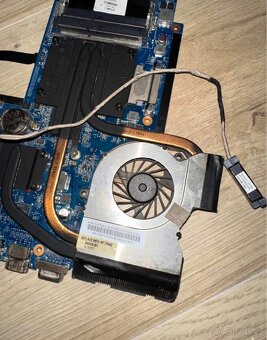 základní deska HP - 2