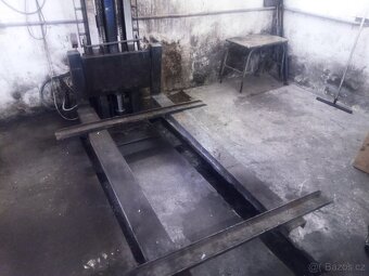 Prodám hydraulické čerpadlo včetně elektromotoru - 2