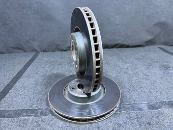 Audi A4 A6 A6 Q7 VW Touareg 3 brzdové kotouče 4M0615301AN - 2