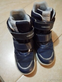 Dívčí boty s Elzou vel.32 - 2