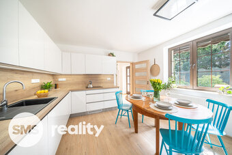 RD 4+1, 225 m2 (včetně garáže a terasy), pozemek 1061 - 2