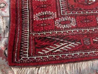 Krásný starý ručně tkaný zachovalý koberec - 2