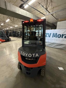 Vysokozdvižný vozík Toyota  1034MTH rok 2022 - 2