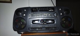 Radiomagnetofon First s barevnou hudbou - 2