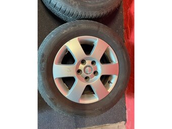 ALU disky 5x112 R15 Škoda 6Jx15H2 ET 47 se zimními pneu 195/ - 2