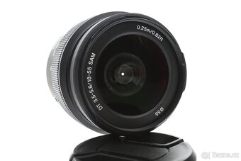 Sony DT 18-55mm f/3.5-5.6 SAM - 2