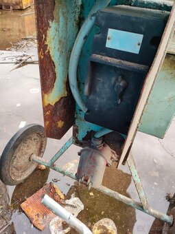 Stavební míchačka - 2