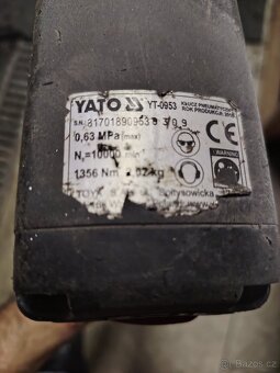 Pneumatický rázový utahovák - 2