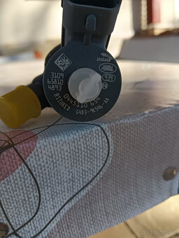 Land Rover,Jaguar,nový vstrekovač - 2