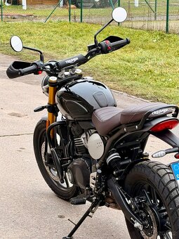 Triumph Scrambler 400 X - 2