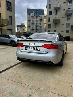 Audi A4 B8 - 2
