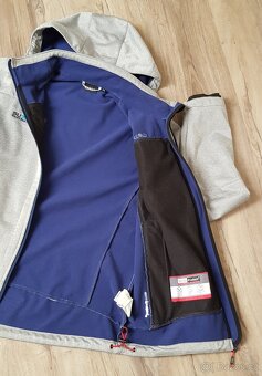 Softshellová bunda CMP. Vel.52/M. - 2