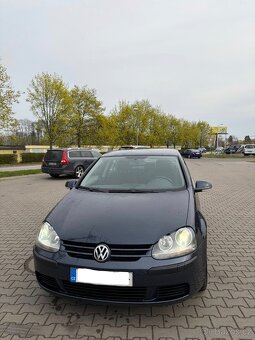 Volkswagen Golf V - 2