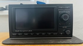 AUDI Navigation Plus - RNSE - A4 B6/B7/Seat EXEO (RNSE) - 2