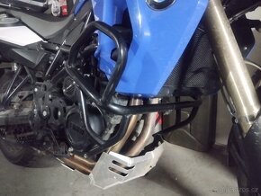 Padací ochranný rám na BMW F800 - 2