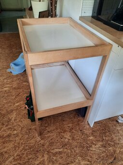 Přebalovací pult IKEA - 2
