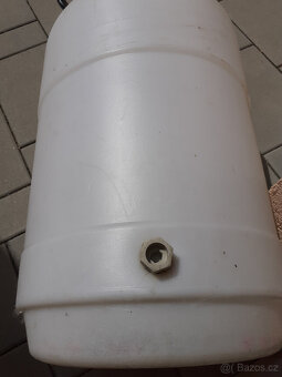 PLASTOVÉ NÁDOBY 50L - 2