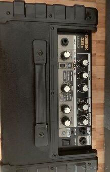 Kytarové kombo - 2