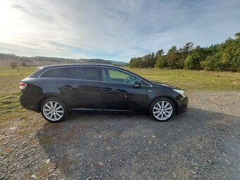 Prodej TOYOTA AVENSIS t27 - 2