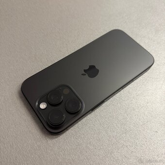 iPhone 16 Pro 128GB, pěkný stav, 12 měsíců záruka - 2