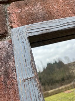 Zrcadlo v dřevěném rámu 40x60cm - šedohnědá patina - 2
