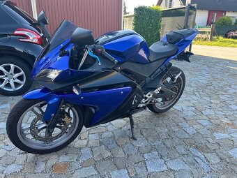 Yamaha yzf r125 - 2
