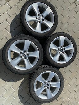 Originální ALU disky pro VW/Skoda 205/50R17 - 2