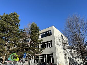 Pronájem skladu 527 m2, Praha - Čakovice, ev.č. 00721 - 2