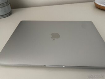 Apple MacBook Pro 13,3 Touch Bar 1TB (2020) - 2