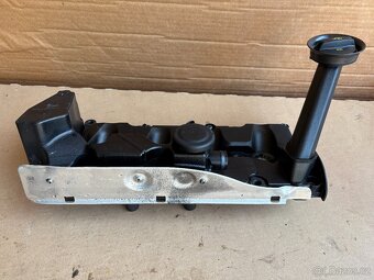 Víko ventilů Víko hlavy válců pro VW 2.0 TDI 04L103469B - 2