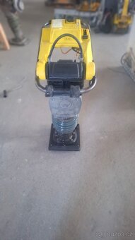 Vibrační pěch Wacker Neuson - 2