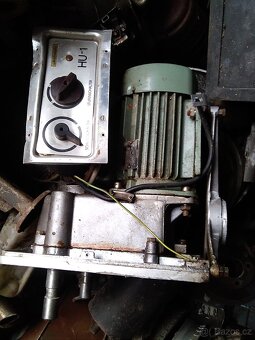 Kuchynský robot - 2