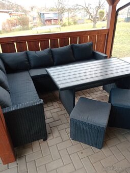 Zahradní posezení - 2