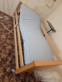 Elektrická polohovací postel - 2