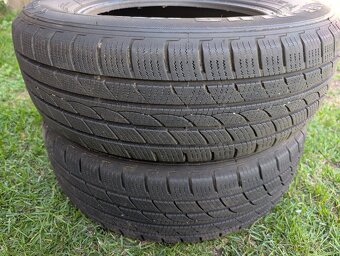 Zimní pneu Minerva S220 235/65 R17 - předání Praha + Benešov - 2