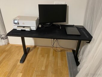 Herní / pracovní stůl + herní židle - 2