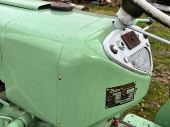 osazena palubka na zetor 2011 / 3011 / 4011 - 2