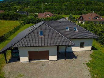 Prodej rodinného domu 7+2 s dvojgaráží Čeladná - 2