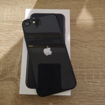IPhone SE 2020 - 2