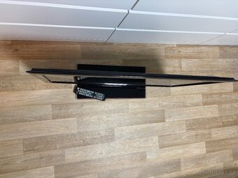 Televize Samsung, ulhopricka 94 cm + Set-top box - 2