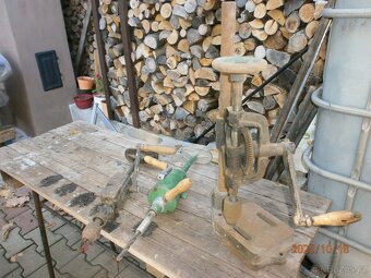 Ruční vrtačka - 2