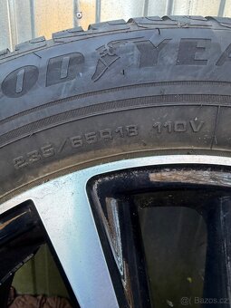 Originál kola Toyota 235/65 18 vč zimních pneu + orig. obal - 2
