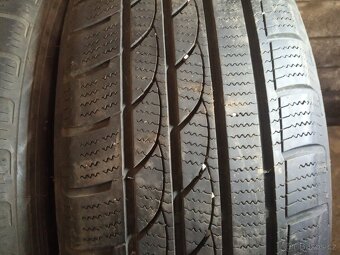 Zimní 215/60/17  215/60R17 - 2