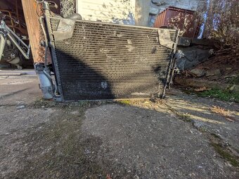 Chladic a sahara volvo v70ii 2002 2.4 benzin - 2