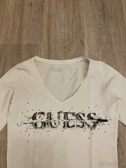Triko Guess vel. S - 2